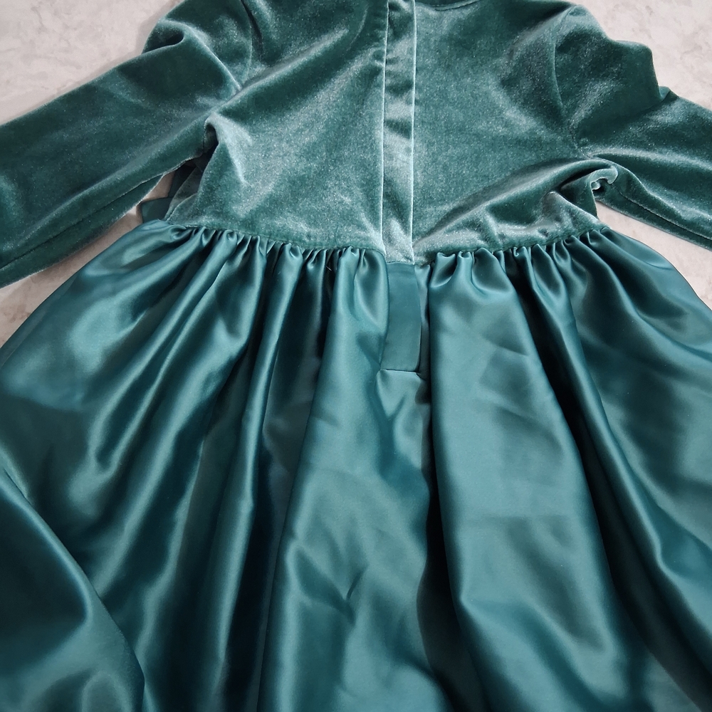 Cat & Jack Green Velvet Formal Dress